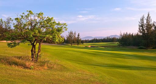 Montgomerie Links -  Vietnam Best Golf Course