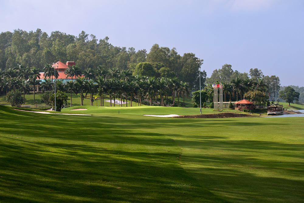 BRG Kings Island Golf Resort, Hanoi