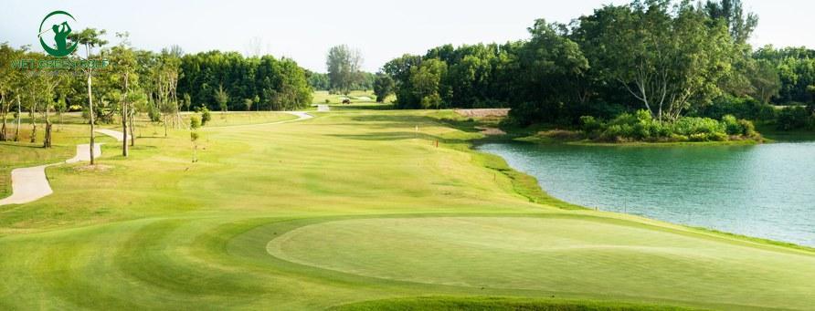 Amverton Cove Golf & Island Resort | Book Tee -time