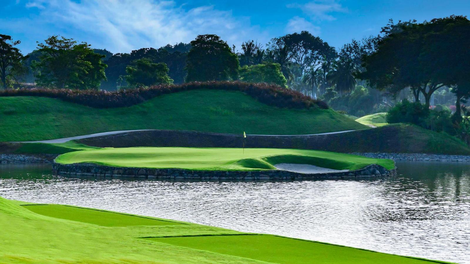 High-Class Singapore Golf  Package Tour 3 Days