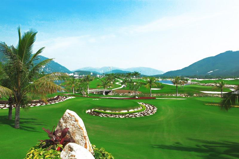 Around Vietnam Golf Package Tour 11 Days