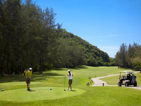 Special Kota Kinabalu Golf Luxury Package Tour 5 days