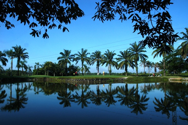 Viet Green Golf. Malaysia Luxury Golf. Golf Holiday Package. Kuala Lumpur