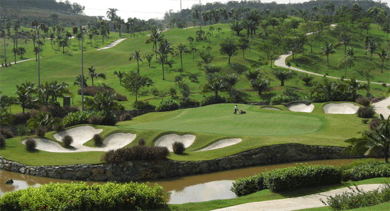 Malaysia Luxury Golf. Golf Holiday Package. Viet Green Golf. Desaru & Johor 